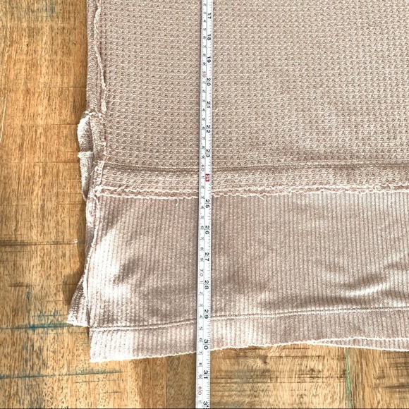 Free People North Shore Thermal Sand Top Size Medium - Picture 8 of 13